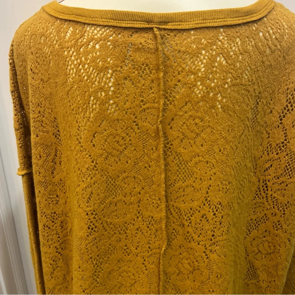 Free People Floral Soft Lace‎ HiLo Oversize Sweater Top Mustard/ Gold Size Small